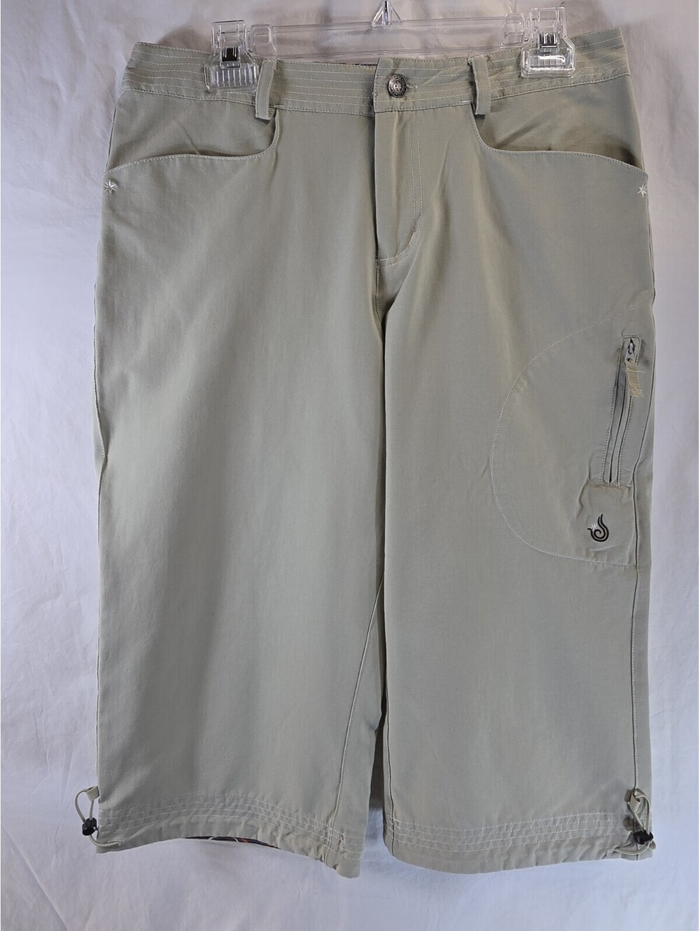 ISIS Women's Hiking Cargo Capri Pants Size 8 Sage Nylon Stretch Drawcord Hem